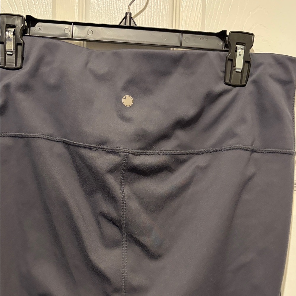 Yogalicious High-Waist Black Leggings - Picture 4 of 6